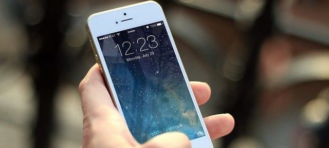 мобильный телефон