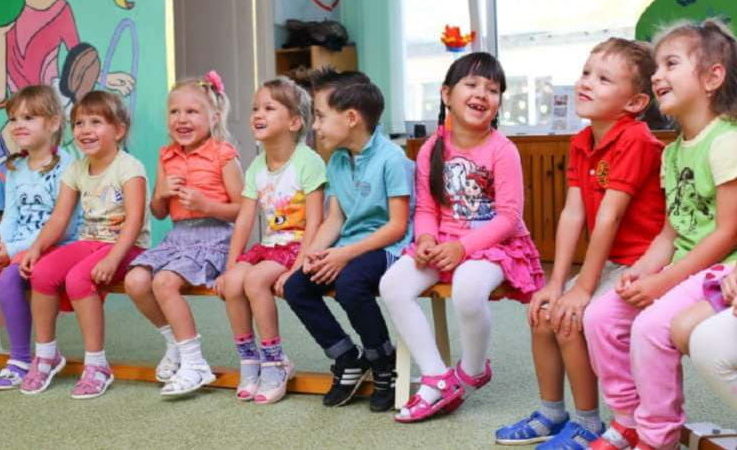 Дети в детском садике