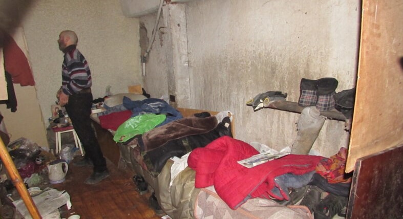 как живут бомжи в Витебске