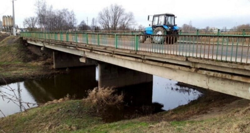 мост в Чашниках так и не отремонтировали
