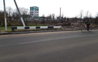 В чашниках насыпали тротуары