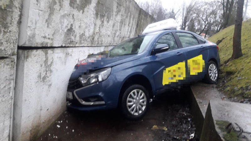 ДТП на Максима Горького