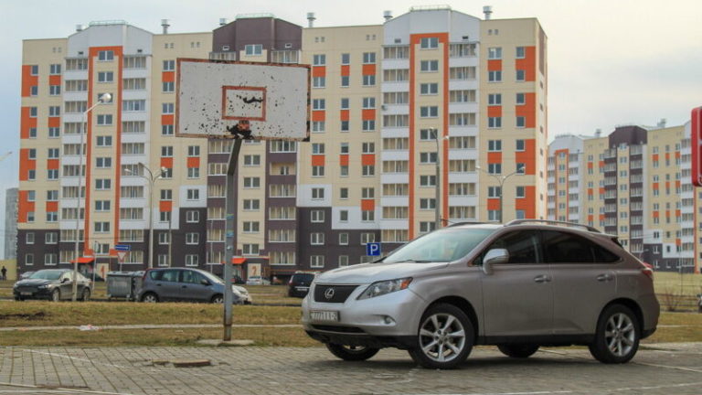 Спортивная площадка в Билево