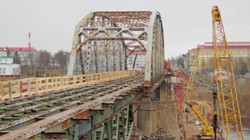 Новый мост планируют открыть осенью