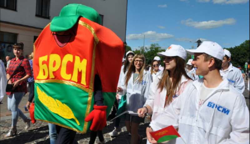 БРСМ агитирует вступать в их ряды