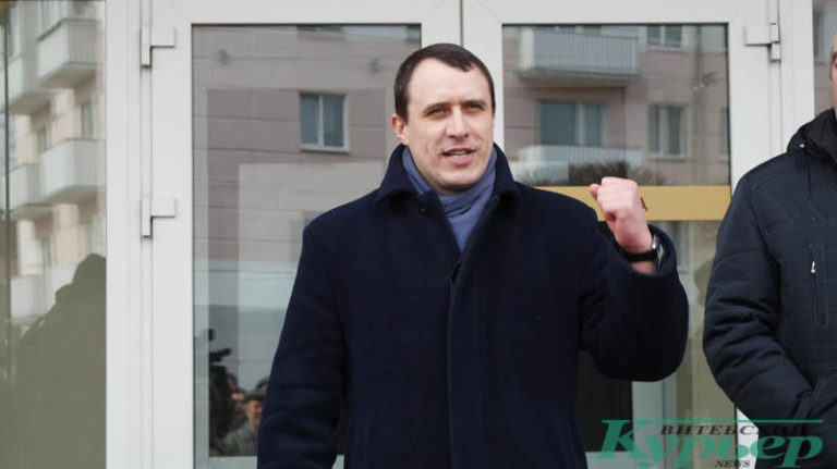 Павел Северинец на акции протеста в Орше