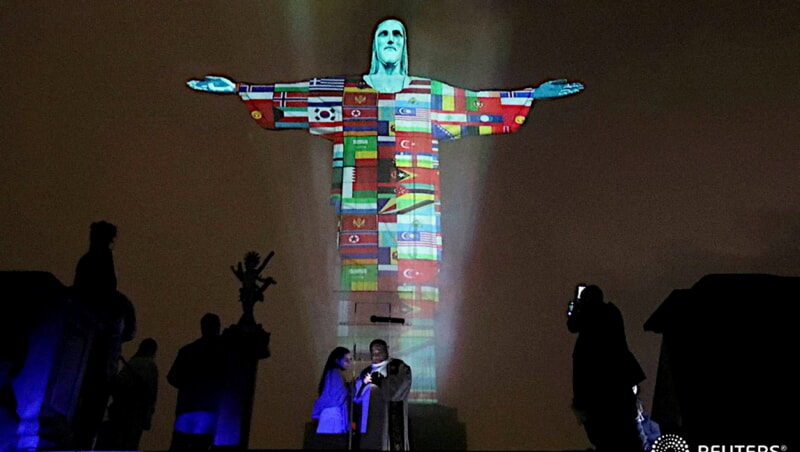 статуя Христа-Искупителя