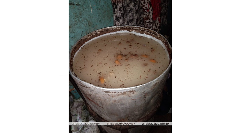 Бидон с брагой