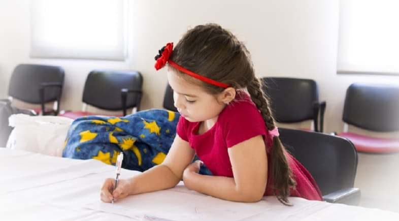 Многие родители не собираются отправлять детей в школы