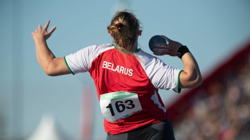 толкательница ядра