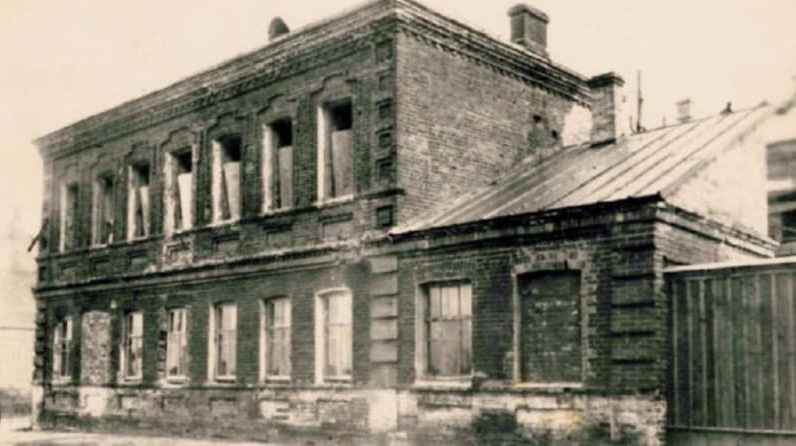 Махорочная фабрика в Витебске после войны