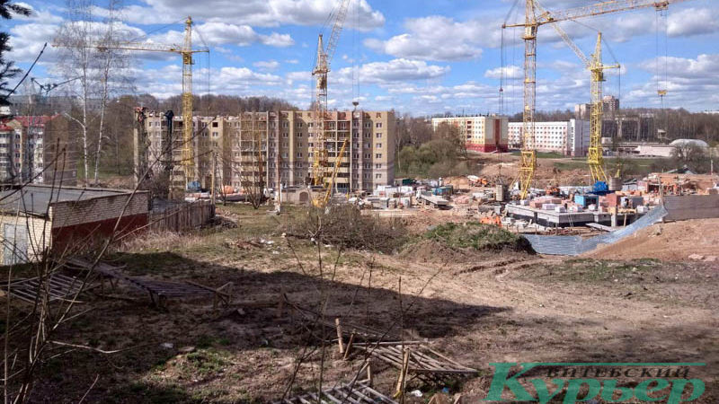 вид на стройку улицы Труда