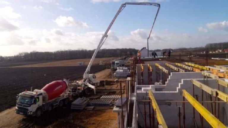 Рабочий процесс на стройке