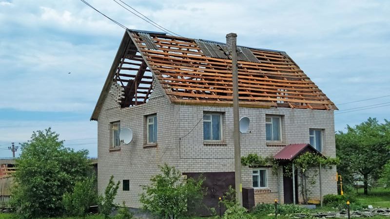 ураган браслов