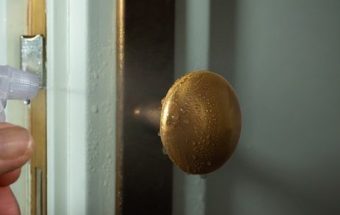 дезинфекция дверных ручек