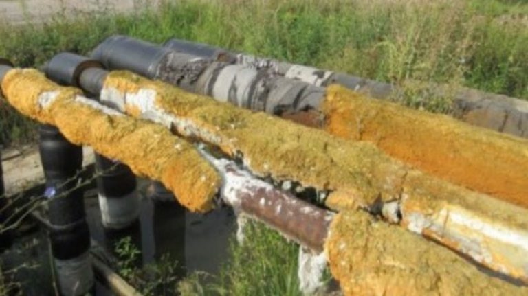 трубы отопления без изоляции