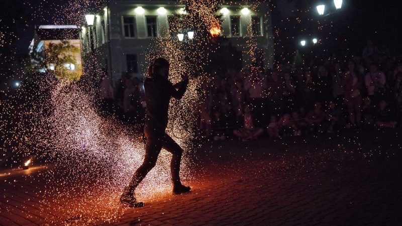 огненное шоу Витебск Славянский базар