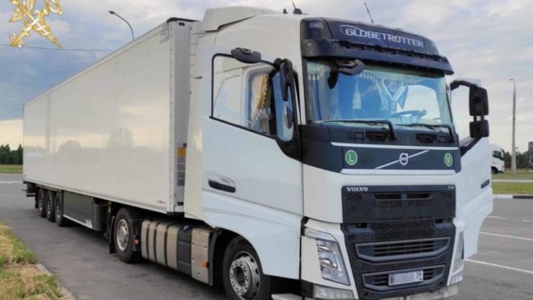 фура-двойник