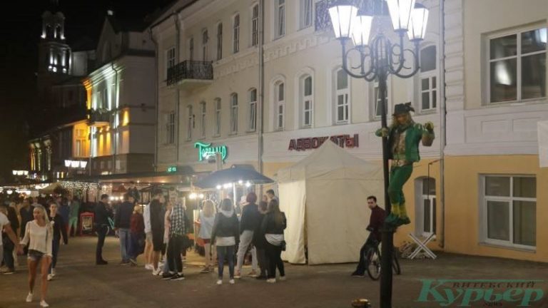 У "Торвальда" на улице Толстого