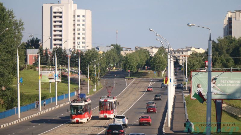 Трамваи на Юбилейном мосту