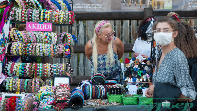 ремесленники на славянском базаре