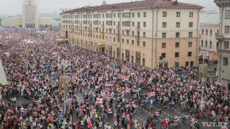 протесты на проспекте Минск