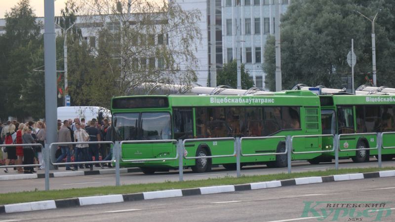 Первые автобусы на новой магистрали