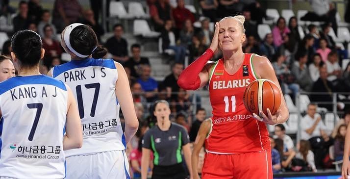 Елена Левченко