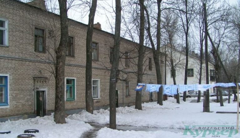 2013 год. Белье на улице Чапаева