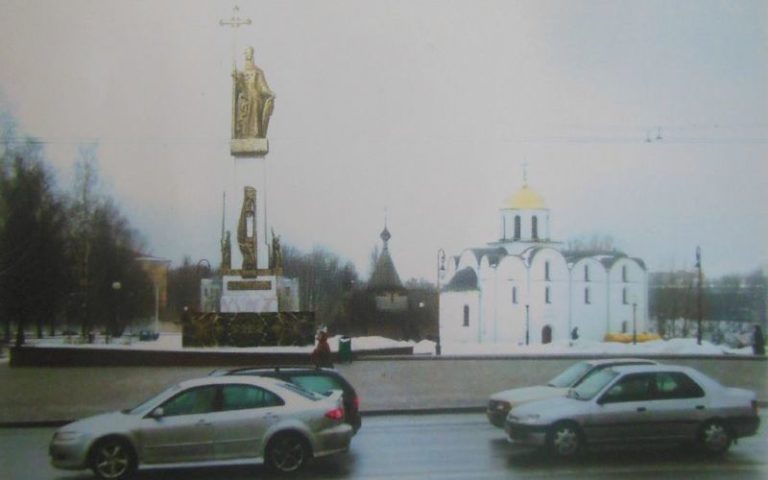 2007 год. Проект памятника княгине Ольге на площади 1000-летия