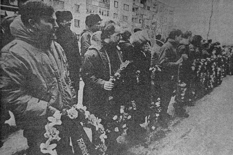 На похоронах Александра Баранова