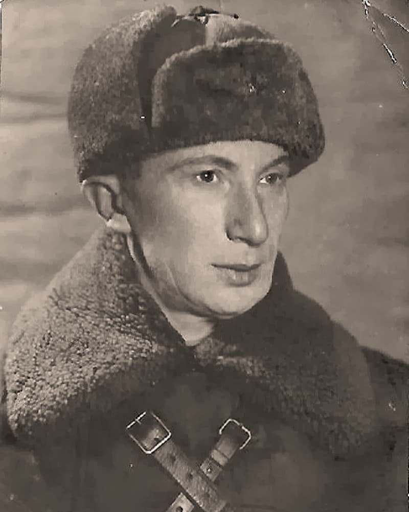 Рувим Алескер