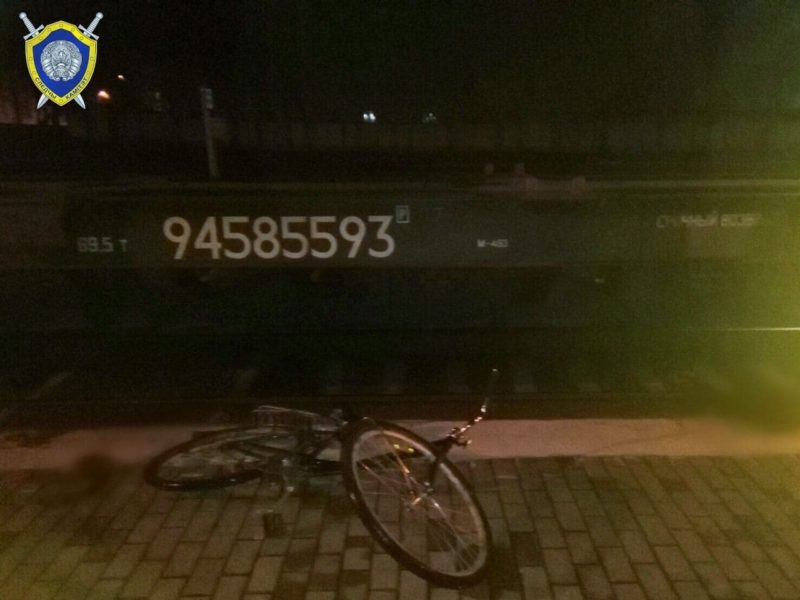 мужчина попал под поезд