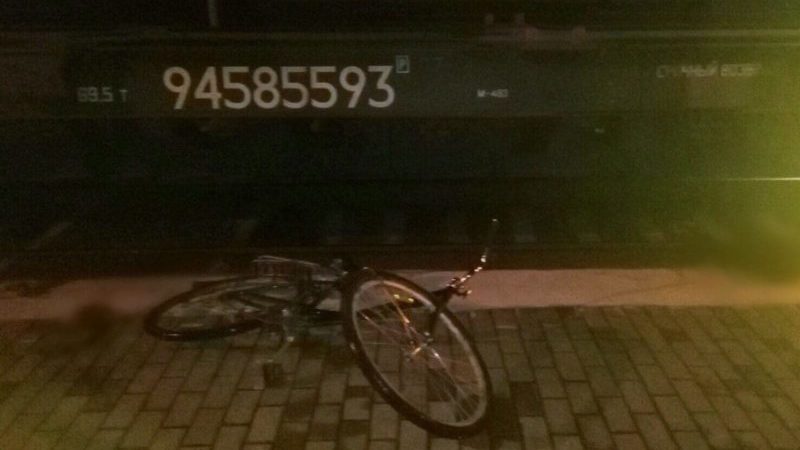 мужчина попал под поезд