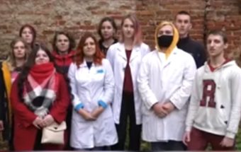 студенты акция