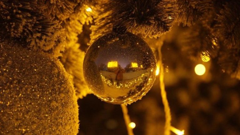 новогодний шарик