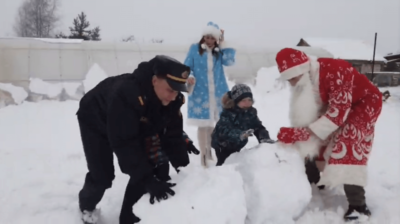 новый год милиция