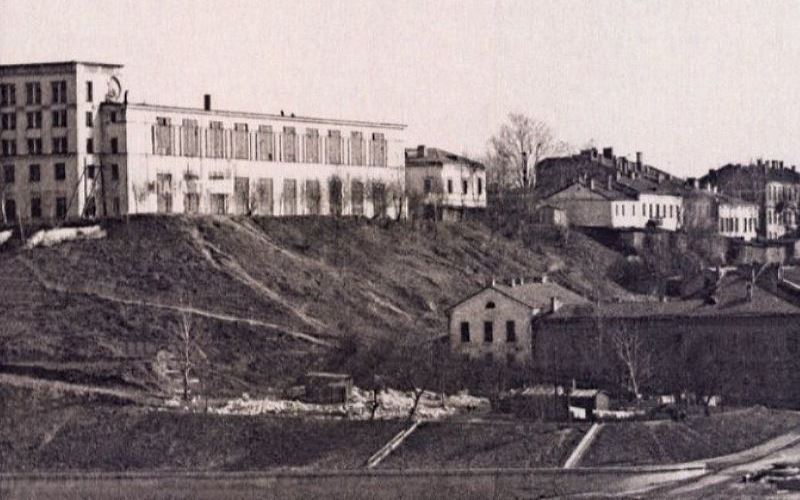Завод заточных станков в 1960-е годы