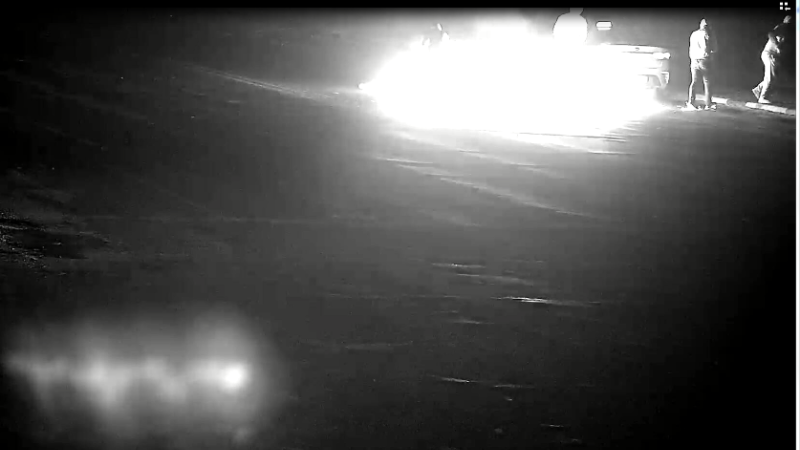 Жгут покрышки на дороге