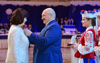 Награда лукашенко кочанова