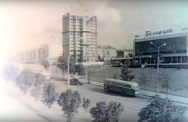 1974 год. Строительство высотного дома на площади Победы