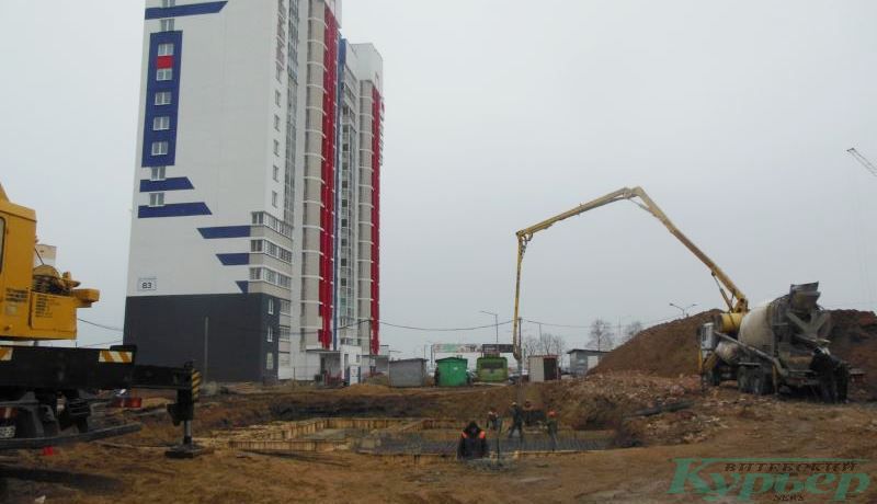 Строительство многоэтажки на пересечении Московского проспекта и улицы Короткевича