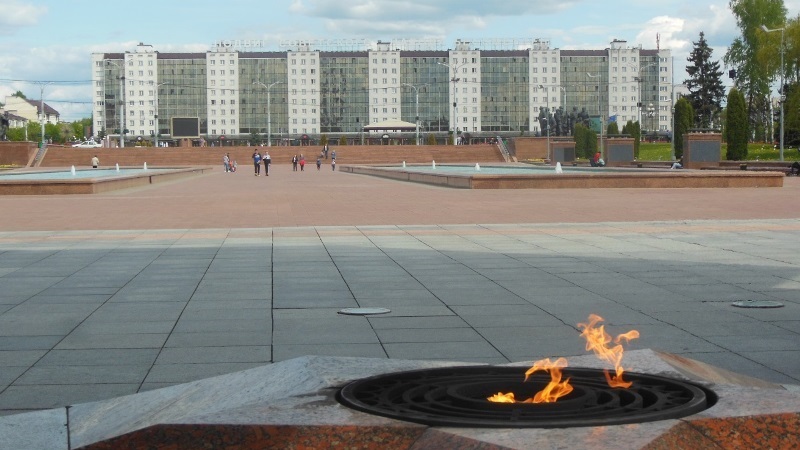 Дом "Подвиг советского народа бессмертен"