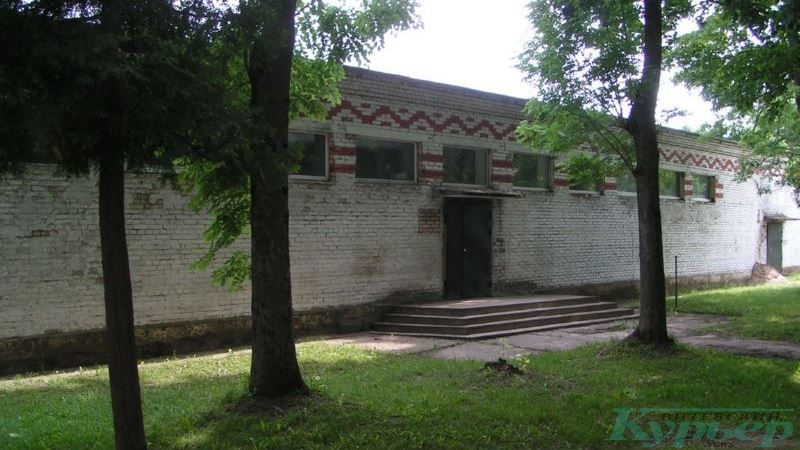 2013 год. Открытый плавательный бассейн "Дельфин"