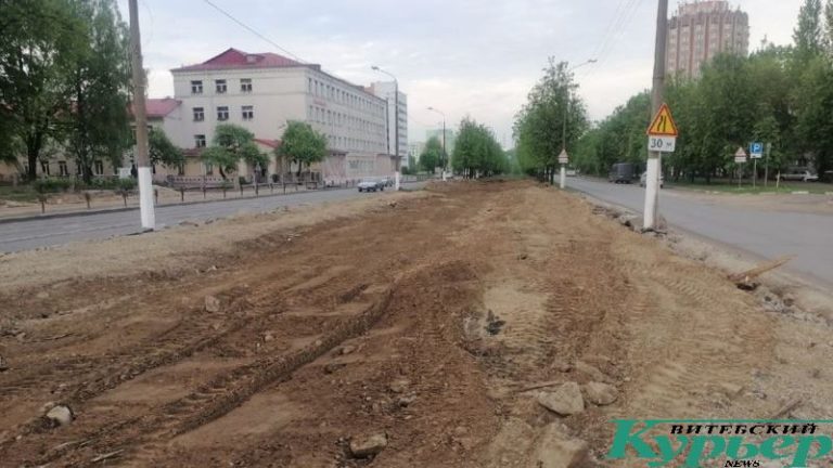 На месте трамвайных путей на проспекте Людникова
