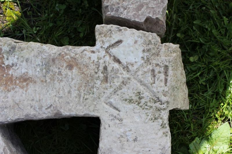 крест в полоцке 2