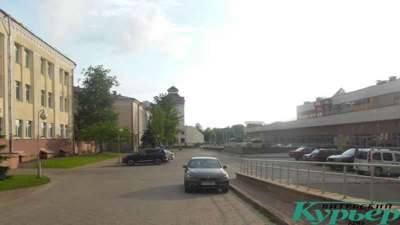 Стоянка на улице Щербакова-Набережная