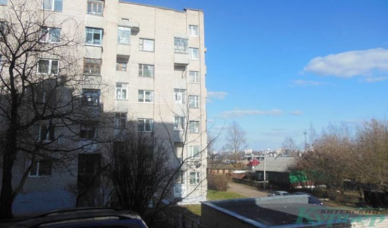 Вид на 8-ю улицу Бебеля от пятиэтажек