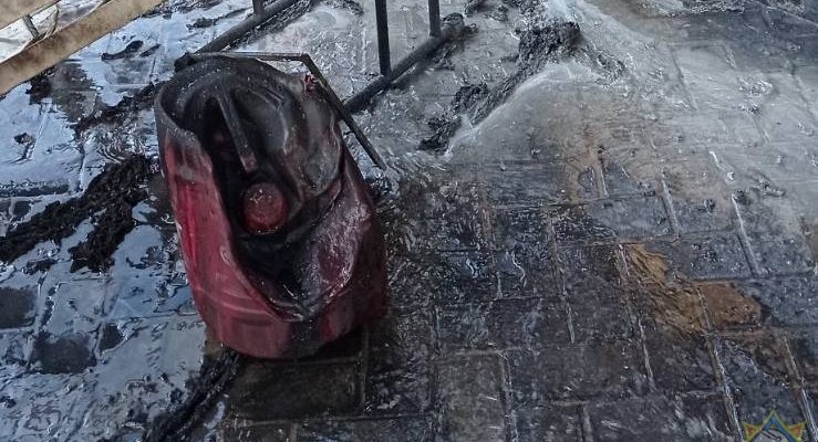 Пожар в гараже в Витебске 1