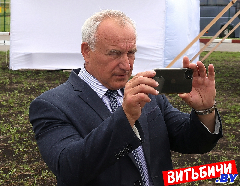 Шерстнев на открытие комплекса в Мазолово